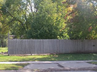 413 N Section Ave, Spring Valley, MN 55975