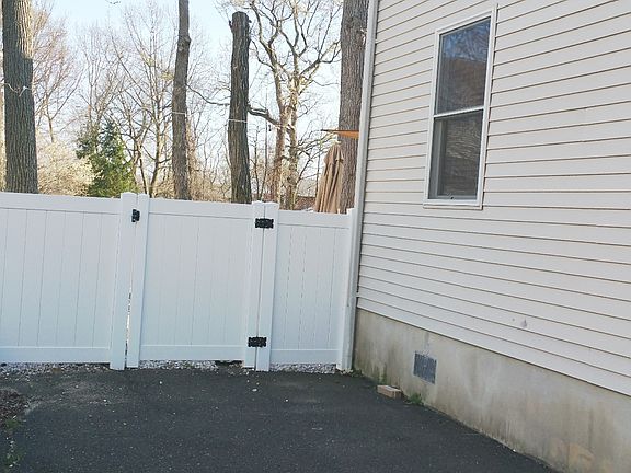 side and Fence gate
