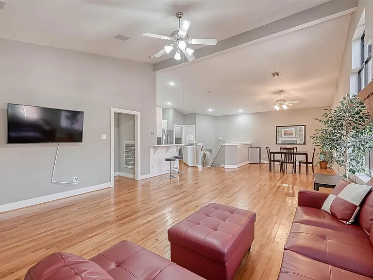 9701 Marlive Ln — Photo 8