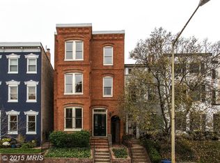 421 4th St SE, Washington, DC 20003