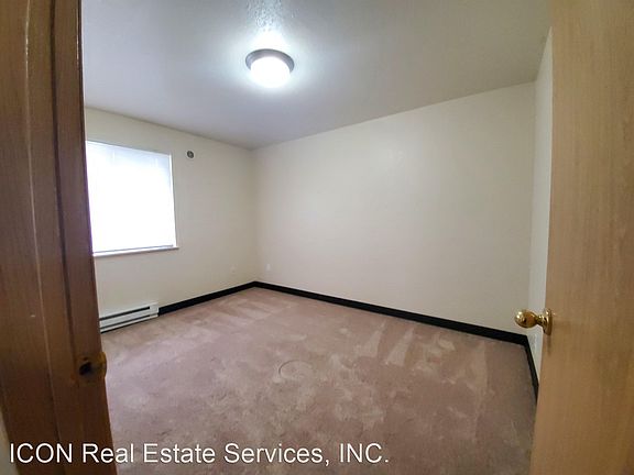 5th image of 817 101st St E #3-102