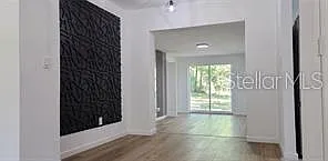 1152 NE 9th St — Photo 13