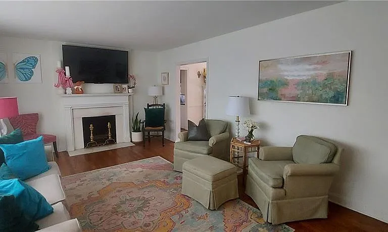4522 Wieuca Rd NE — Photo 2