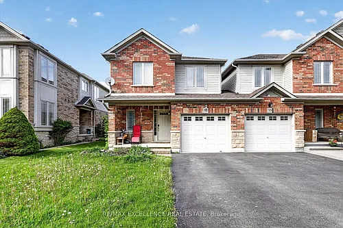 31 Donald Bell Dr Photo 1