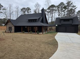 1033 Lee Road 353, Valley, AL 36854