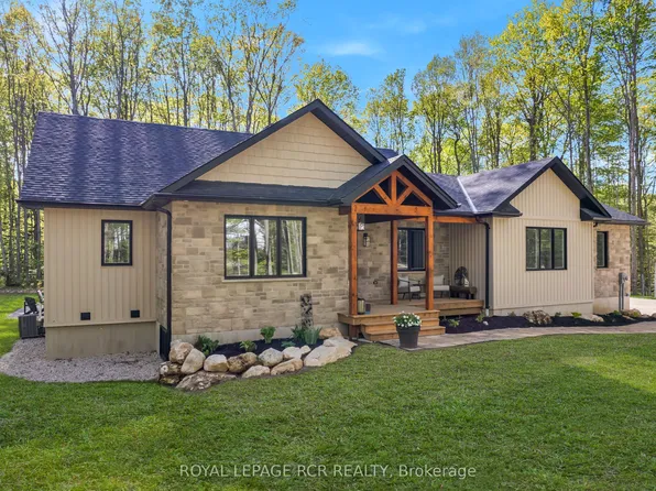 110 Beau Ln, Grey Highlands, ON N0C 1E0
