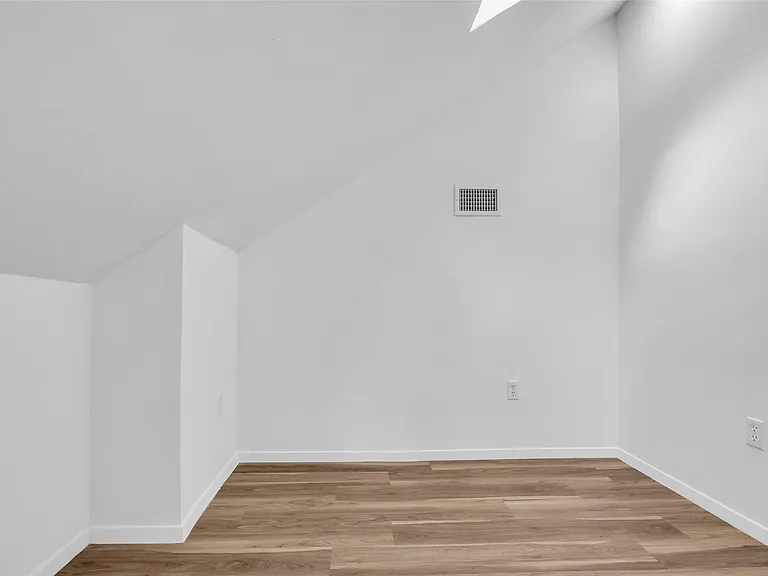 41 Hickory Oak Dr — Photo 27