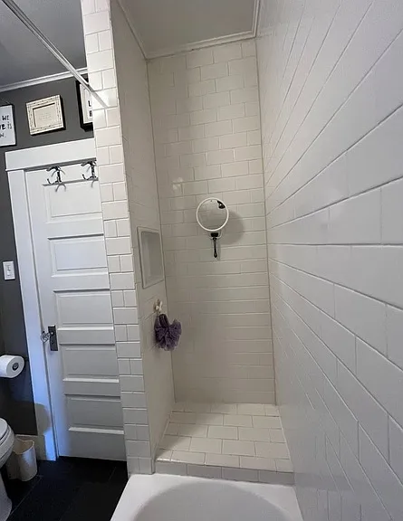1315 N McCadden Pl #1 — Photo 24