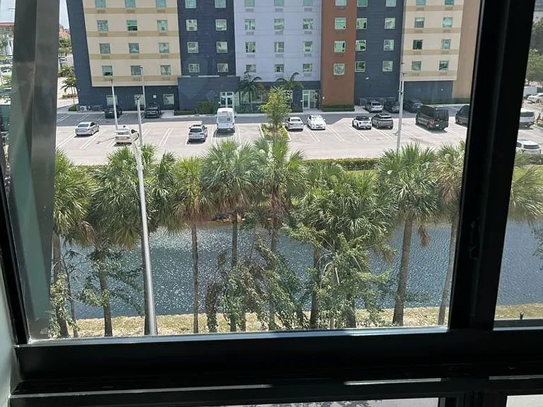 8001 NW 41st St #405 — Photo 26