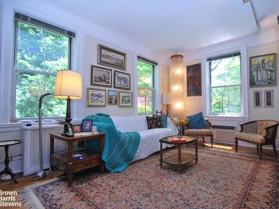 2nd image of 3515 78th St APT 3