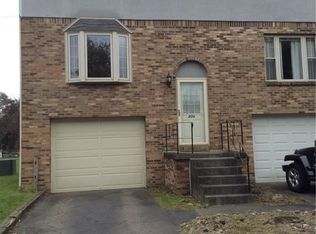206 English Ln, Harwick, PA 15049