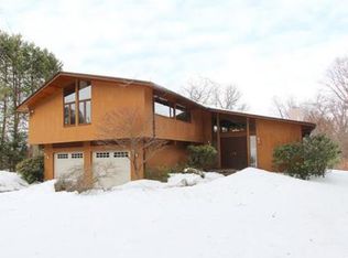 500 Dudley Rd, Newton, MA 02459