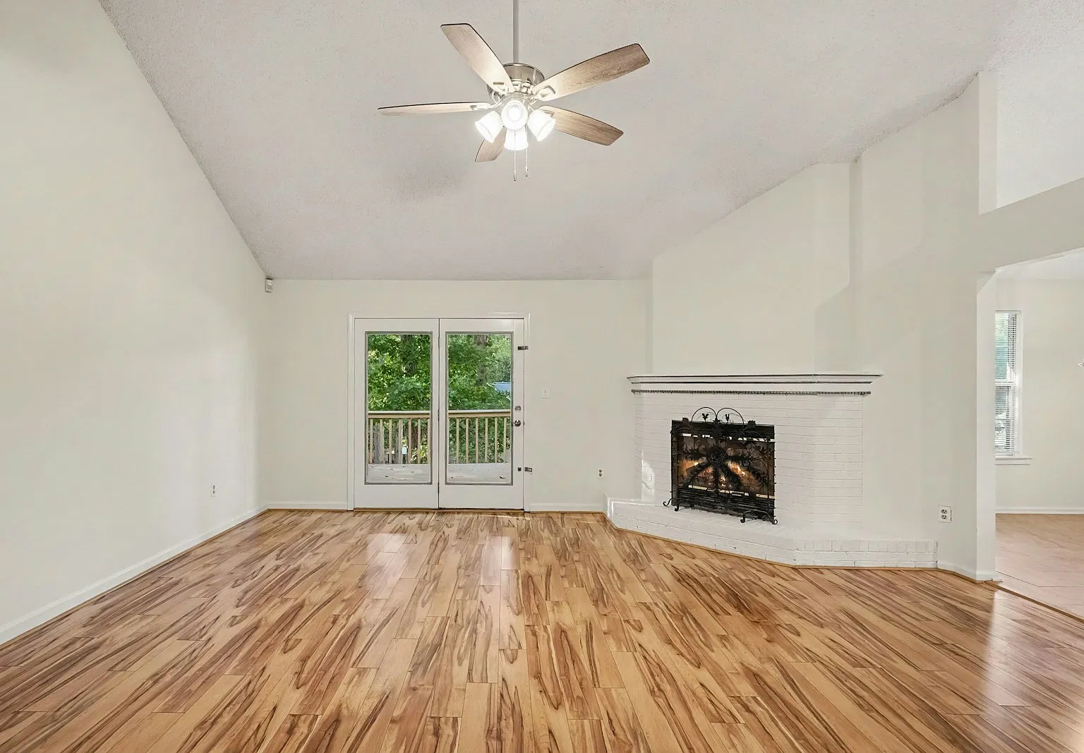 6349 Breckenridge Run — Photo 3