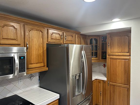 3rd image of 2121 Mount Shasta Dr