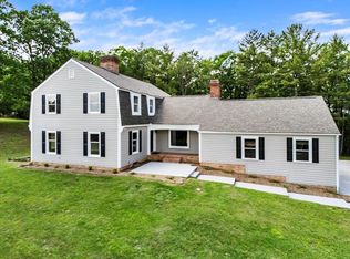 115 Charmont Dr, Radford, VA 24141
