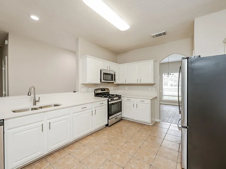 26118 Cypresswood Dr — Photo 7