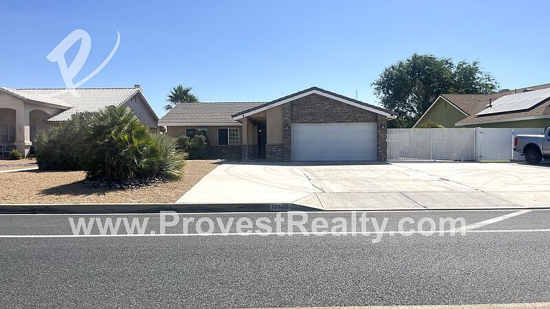 1st image of 13800 Driftwood Dr