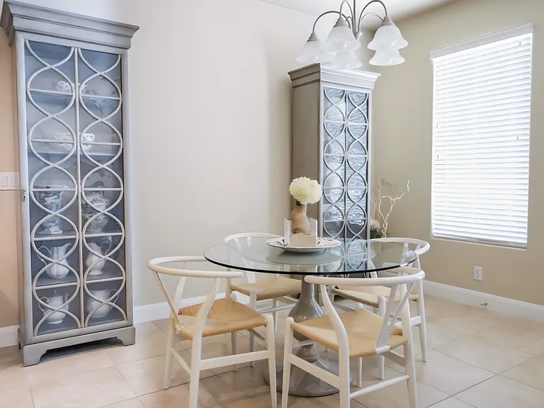 E Torrey Pines Dr — Photo 19