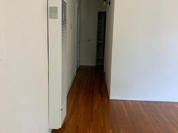 5th image of 2432 Broadway