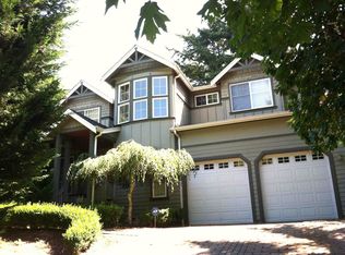 10014 Sand Point Way NE, Seattle, WA 98125