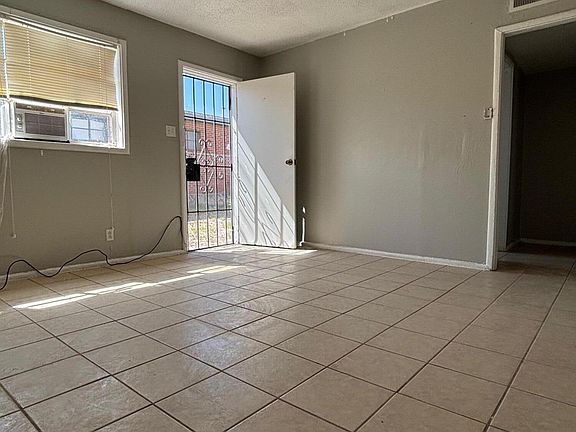 4th image of 3906 Harrison Ave APT 2