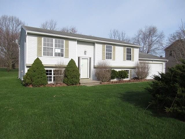 1st image of 304 Chadlee Dr