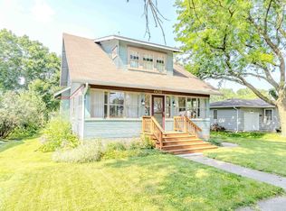 608 20th St, Spirit Lake, IA 51360
