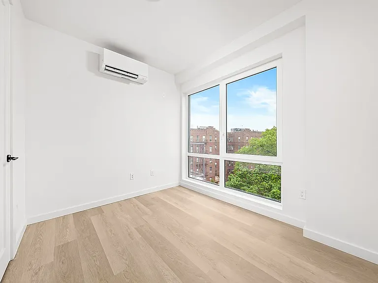 1615 Cedar St #3F — Photo 6