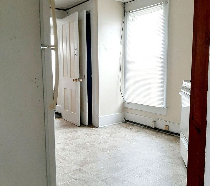 348 Wilson Avenue Apartment Rentals WV Zillow