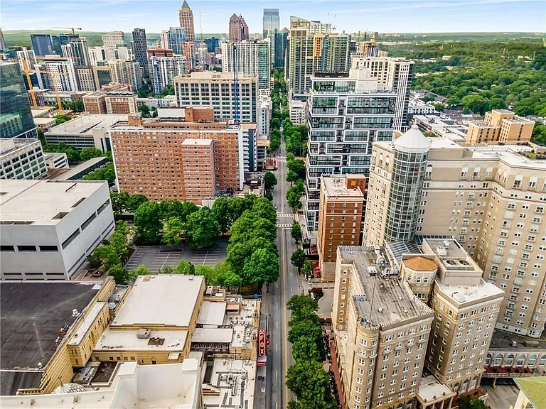 923 Peachtree St NE #924 — Photo 95