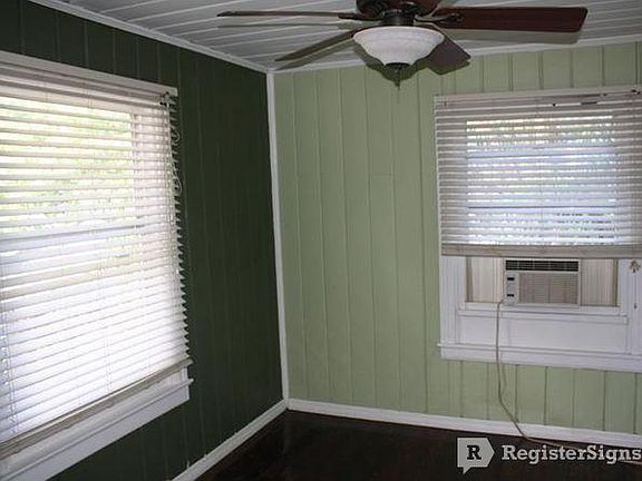 5th image of 109 N Lakewood Dr
