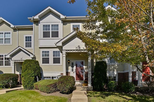 1st image of 303 Holiday Ln #303