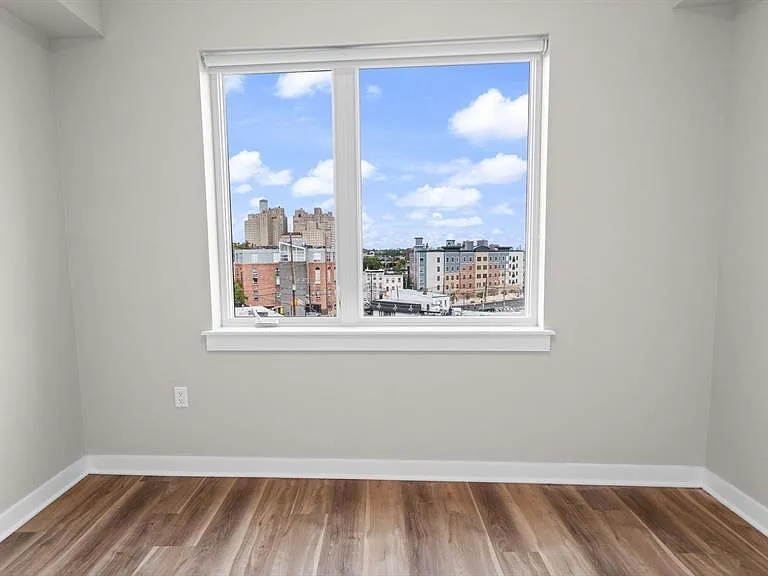 475 Communipaw Ave #409 — Photo 13