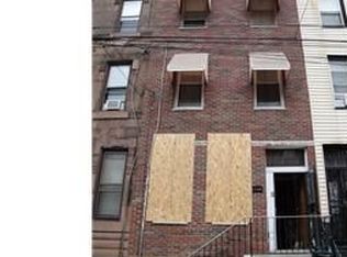 1240 S 15th St, Philadelphia, PA 19146