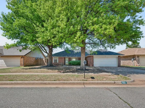 821 Rolling Hills Ter, Edmond, OK 73012