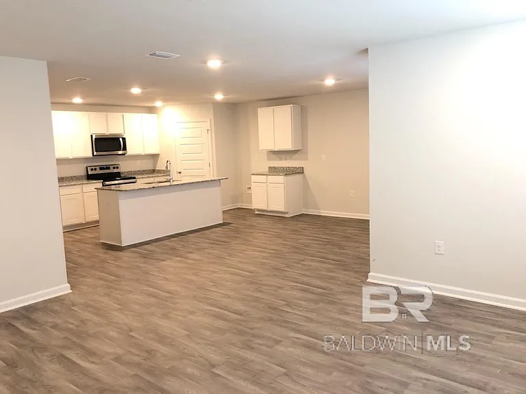 10833 Northern Dancer Ct — Photo 3