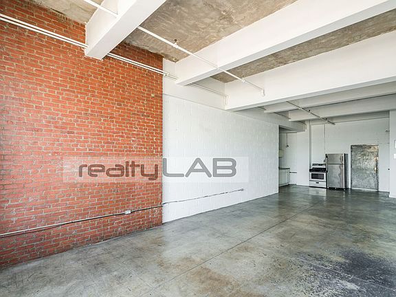 3rd image of 1236 Atlantic Ave #17