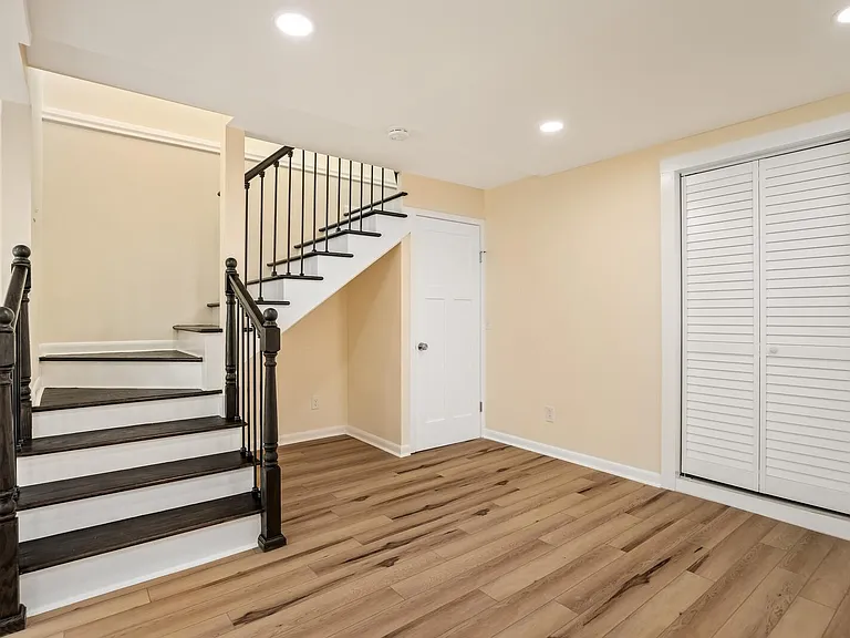 2112B Sanborn Dr — Photo 20