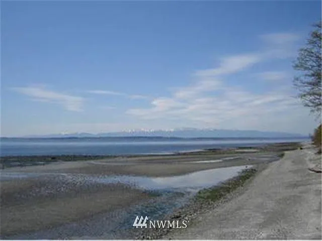 3665 E Harper Road photo 1