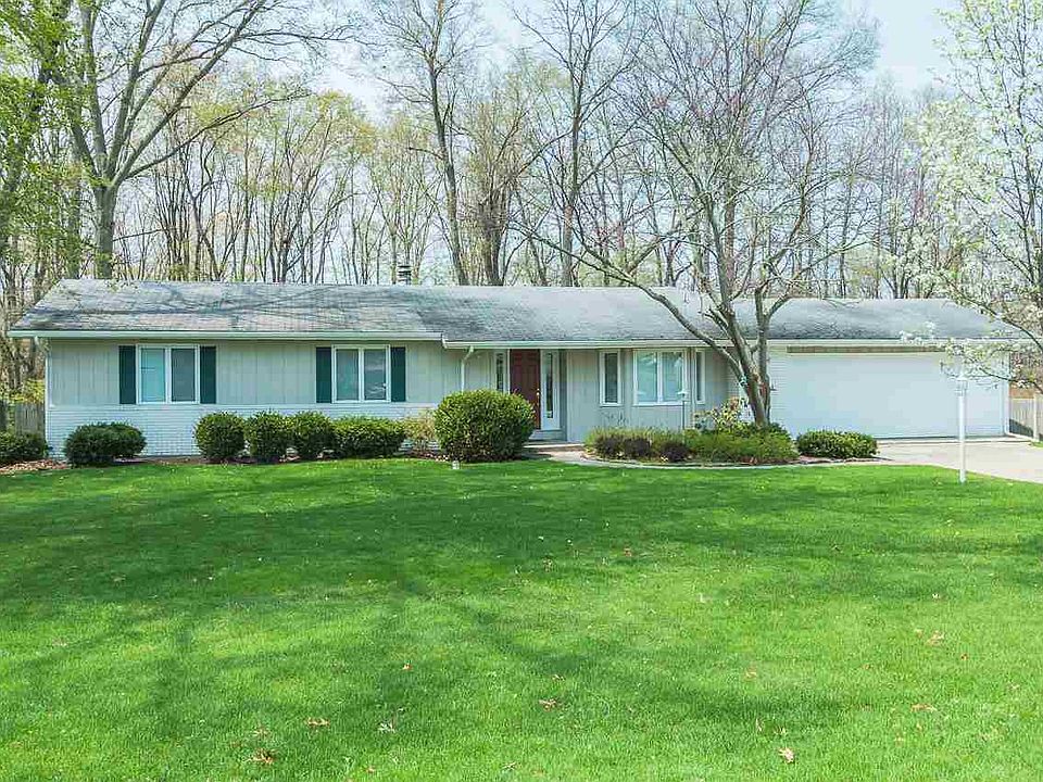 1st image of 55065 Jeffery Dr