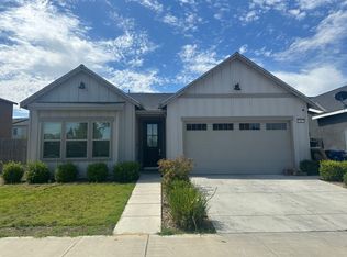 180 Arrow Wood Dr, Merced, CA 95348