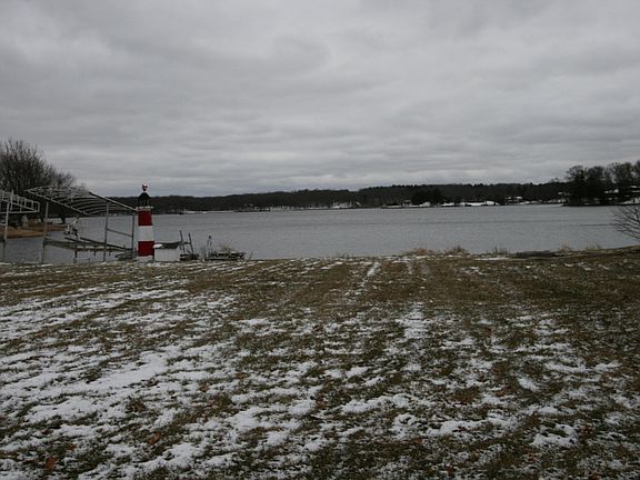 4th image of 61958 Bayshore Dr