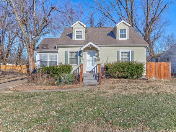 3216 Coker Ave, Evansville, IN 47714