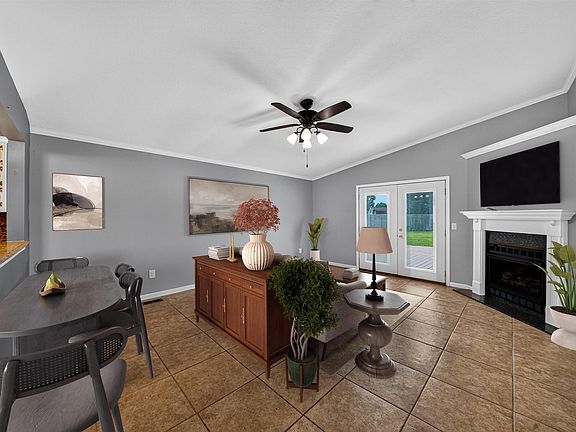 3rd image of 27407 Cobblestone Way