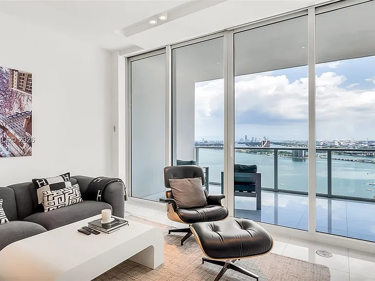 2020 N Bayshore Dr #2603 — Photo 20