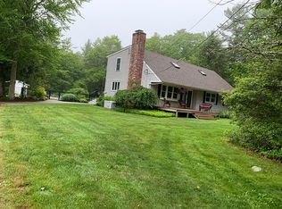 61 Crystal Spring Rd, Mattapoisett, MA 02739