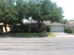 3830 Millbrook Dr, San Angelo, TX 76904