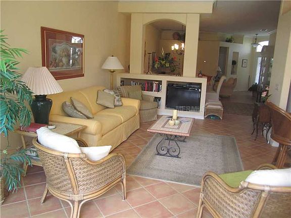 4th image of 8729 Pebble Creek Ln