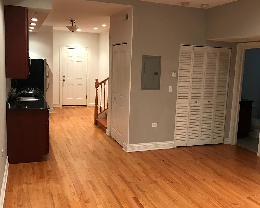 1st image of 7046 N Damen Ave