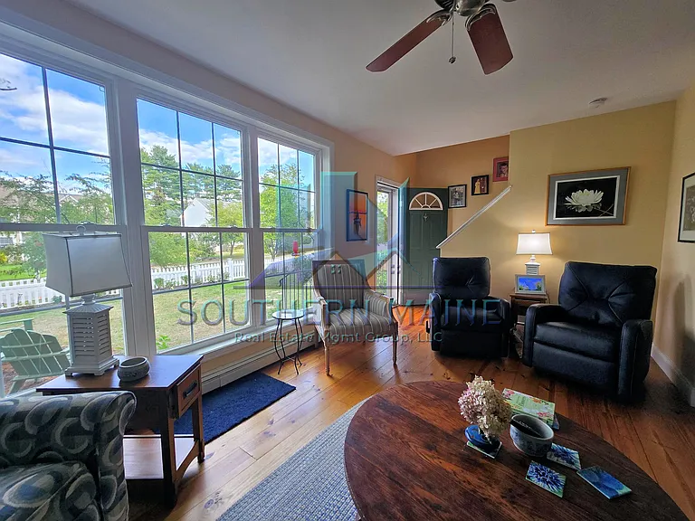 50 Hawthorne Ln — Photo 9